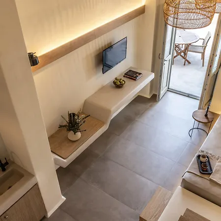 Frescoes Luxury By Kb Hospitality Апарт-отель 4*