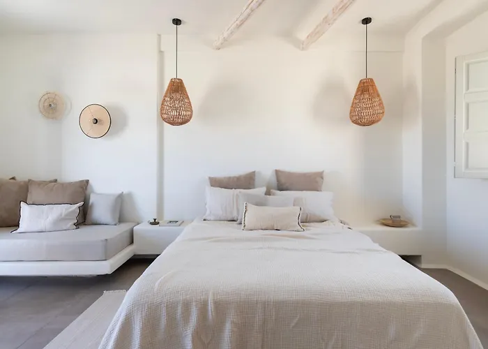 Frescoes Luxury By Kb Hospitality 4* Mesaria