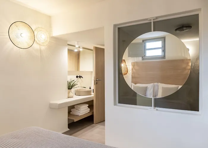 Frescoes Luxury By Kb Hospitality 4* Mesaria