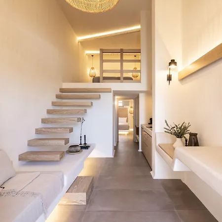 Aparthotel Frescoes Luxury By Kb Hospitality 4*