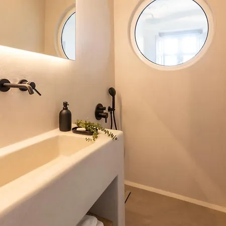Frescoes Luxury By Kb Hospitality 4* Messaria (Santorini)