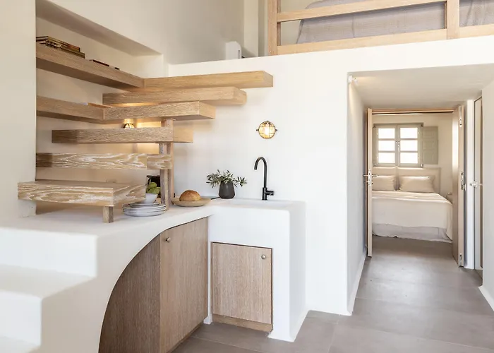 Frescoes Luxury By Kb Hospitality Lägenhetshotell Mesaria