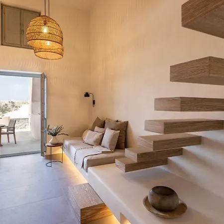 Ξενοδοχείο με διαμερίσματα Frescoes Luxury By Kb Hospitality 4*