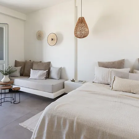 Ξενοδοχείο με διαμερίσματα Frescoes Luxury By Kb Hospitality